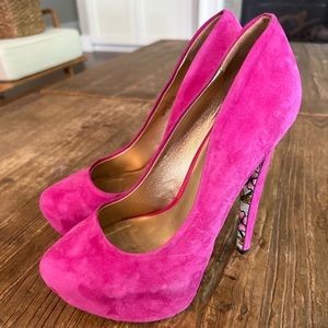 Taylor Says fuchsia suede platform stilettos